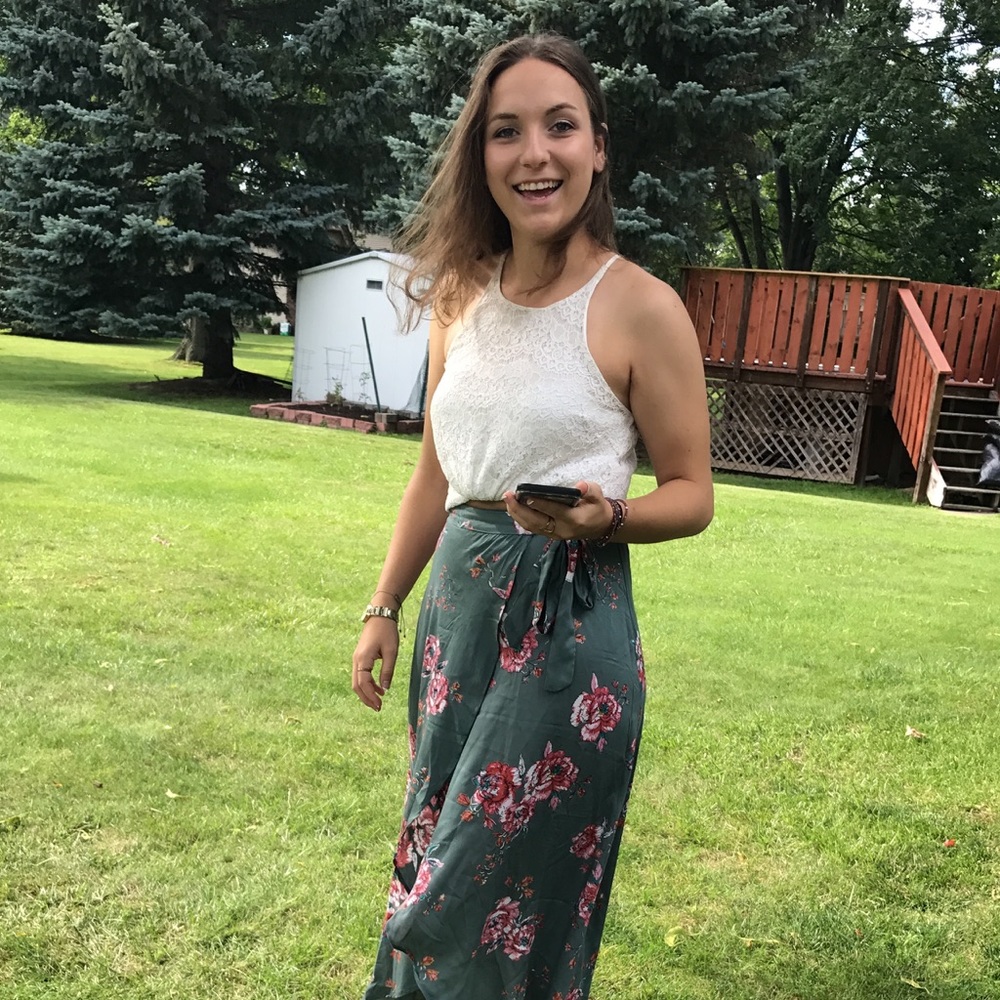 Meet your Posher, Megan